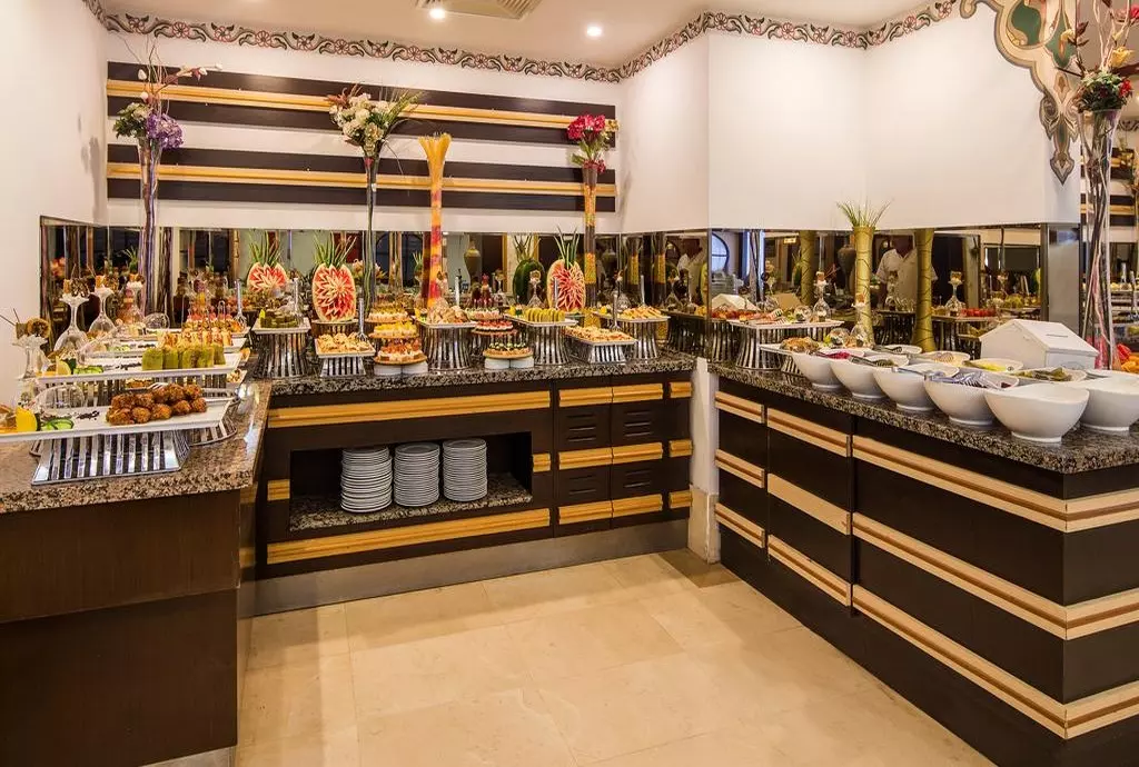 hotel onkel resort antalya_shabavizparvaz_02.jpg